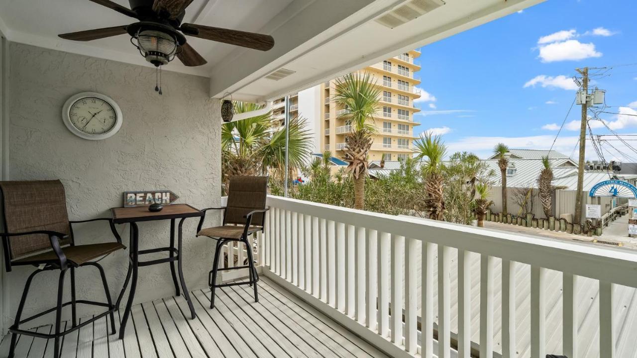 Pet Friendly Townhome With Gulf Views And Hot Tub Right Across From Beach And Schooners Panama City Beach Kültér fotó